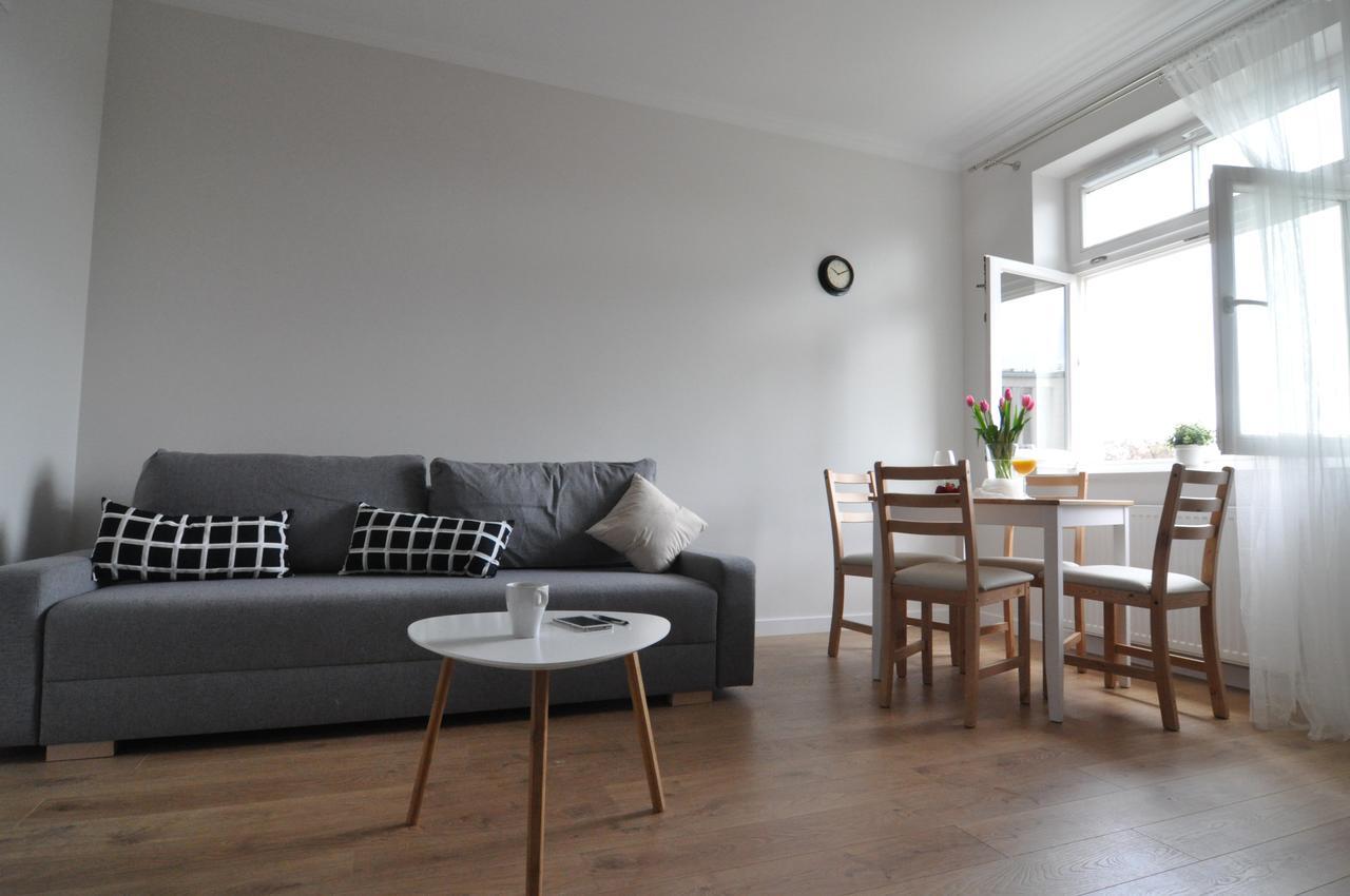 White Apartament